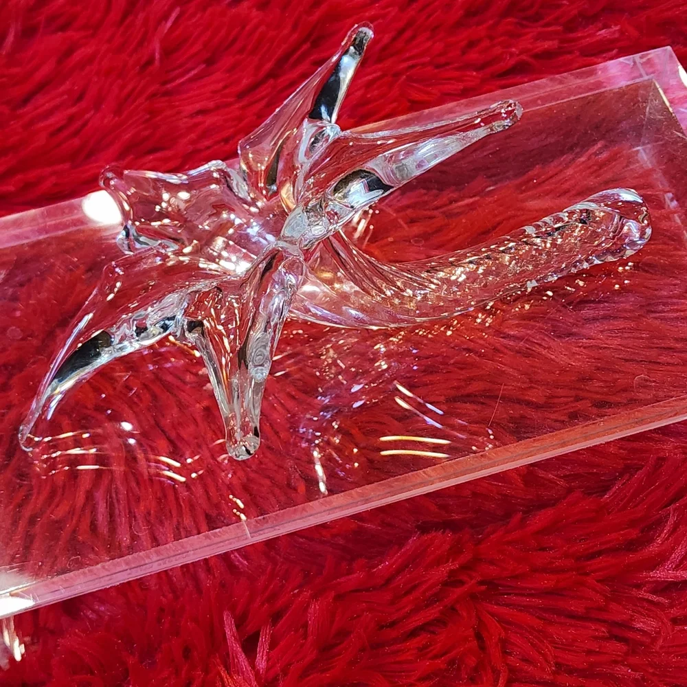 RARE Vintage Hand Blown Clear Glass Flower Blossom Holder Bud Vase